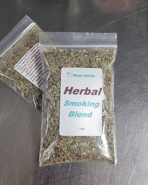Herbal Smoking Blend – Moor Herbs